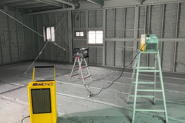 オゾン燻蒸（有害物質除去）